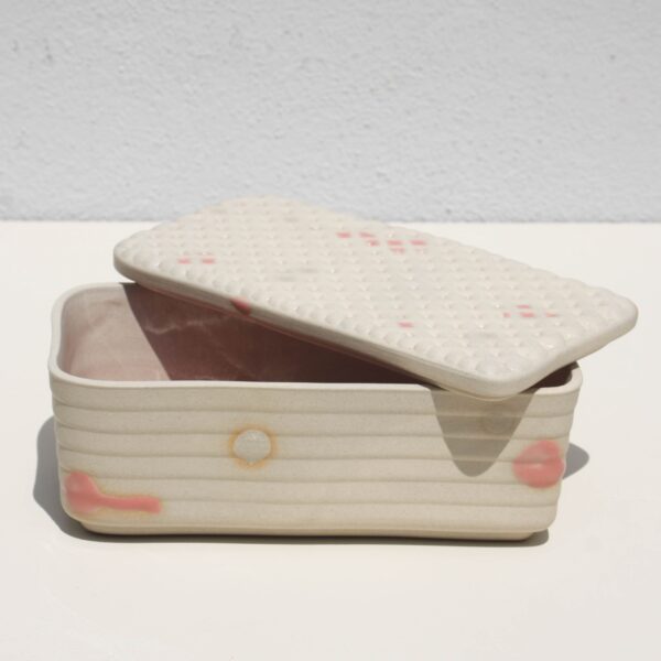 "Self Portrait" Box with lid from Anachronik Collection